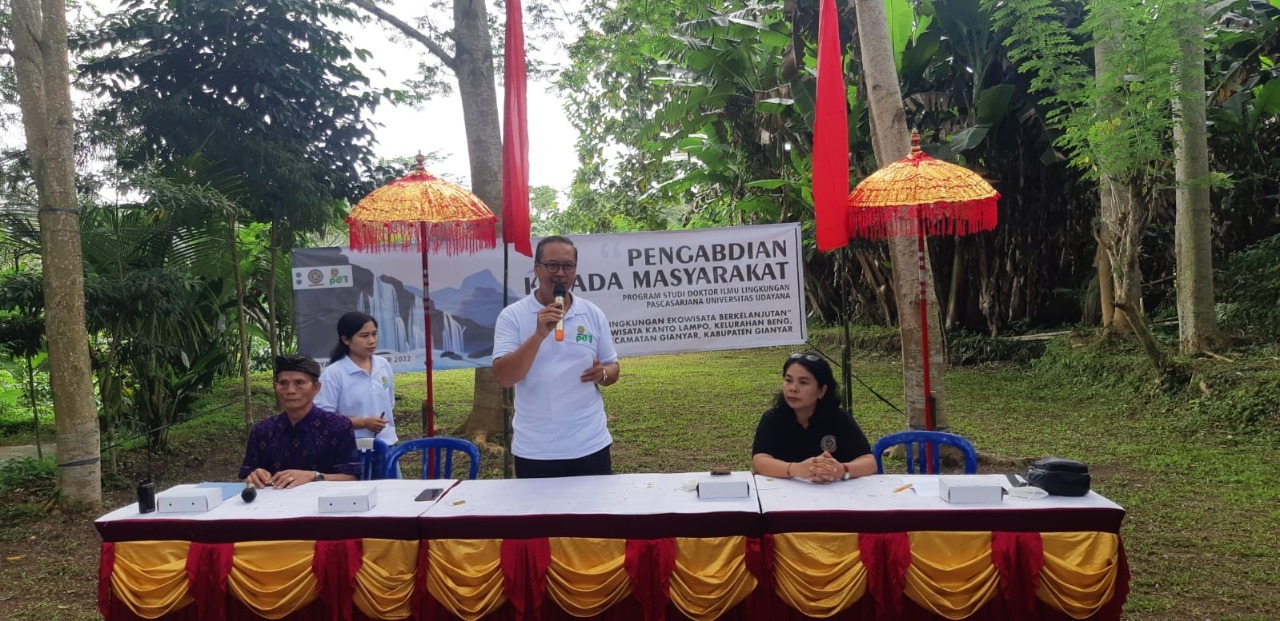 Encouraging Sustainable Ecotourism Environmental Management, Environmental Science Doctoral Program carries out Community Service at Kanto Lampo Tourism Object, Beng Village, Gianyar District, Gianyar Regency